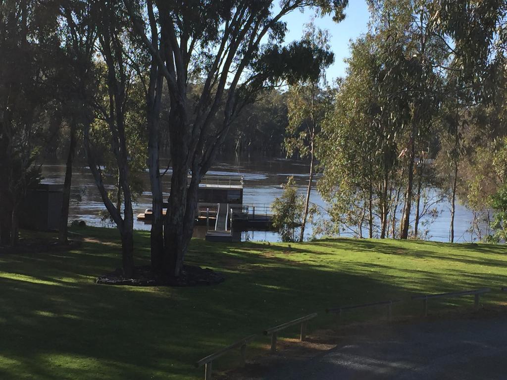 Riverspa Apartments Moama Buitenkant foto